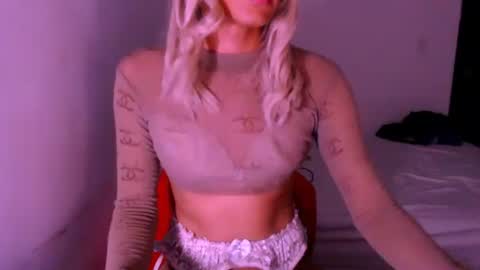 Chiara online show from December 20, 5:47 am