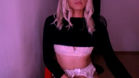 Chiara online show from May 5, 5:03 am