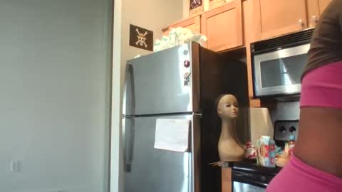 Danielle online show from November 11, 1:57 pm