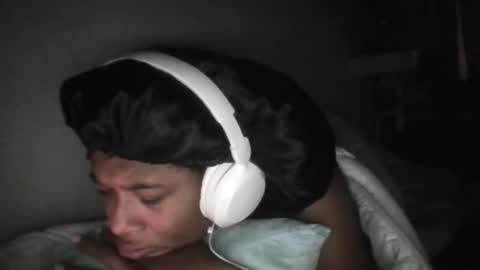 Danielle online show from February 9, 1:09 am