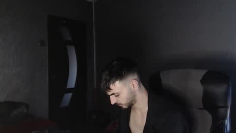 xxxdonpuiuuxxx online show from January 19, 12:59 pm