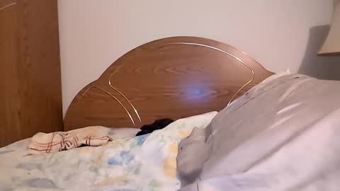 xxfredmtl18xx online show from December 2, 11:08 am