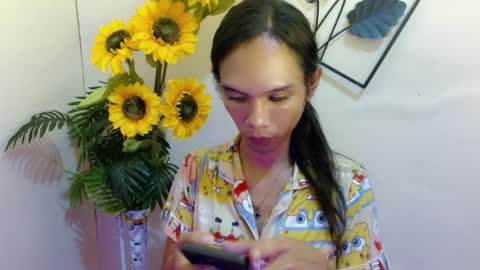 Your Princess Yums online show from June 25, 11:59 am
