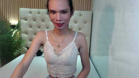 Your Princess Yums online show from November 9, 5:44 am