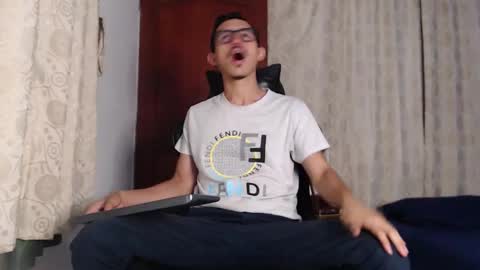 Kev online show from September 28, 9:24 pm