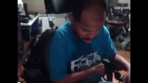 Snapshot of xxxonwheelz chatting on October 26, 4:02 am xxxonwheelz online show from October 26, 4:02 am