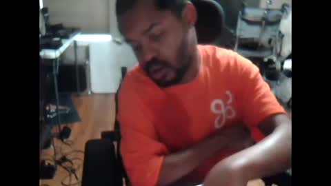 Snapshot of xxxonwheelz chatting on September 23, 9:10 pm xxxonwheelz online show from September 23, 9:10 pm