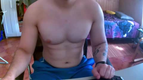 xxxsomethings online show from September 11, 9:32 am