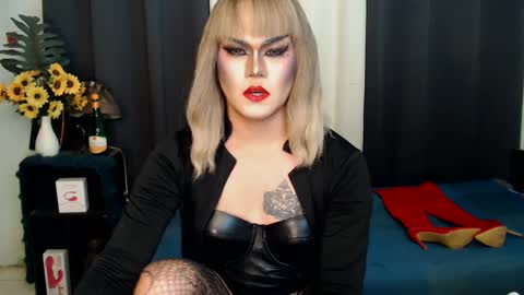 QueenMarina online show from February 4, 6:49 pm