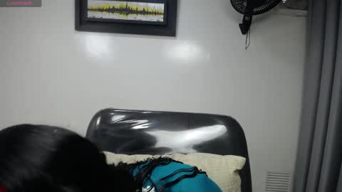 yazhini online show from April 11, 11:36 am