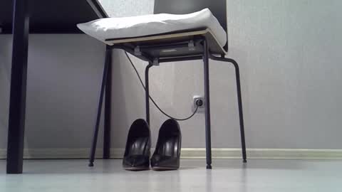 Dina online show from February 2, 3:48 am