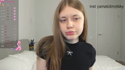 yamatobrodsky1 online show from September 9, 5:57 pm