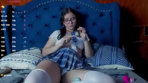 yan_nyan online show from November 26, 11:34 pm