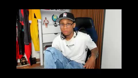 yandi_hot online show from February 25, 1:58 pm