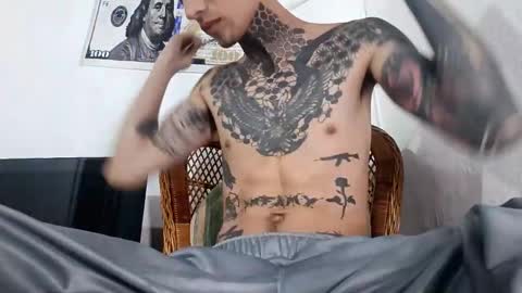 Yan online show from February 1, 2:47 pm