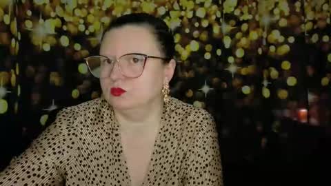 Anika online show from December 1, 11:30 am