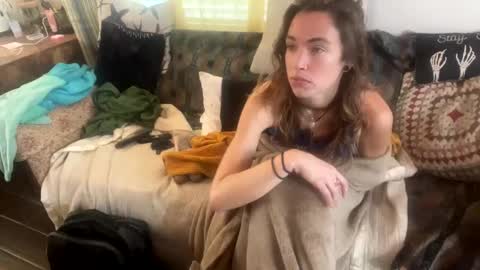 yanyanpixie online show from October 15, 3:35 pm