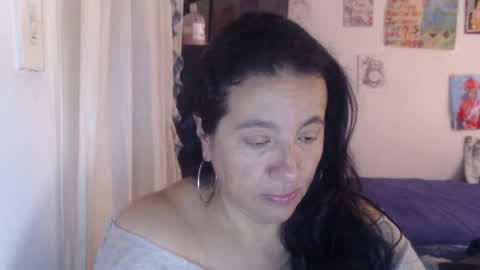 yasmin_love85 online show from May 22, 2:24 pm