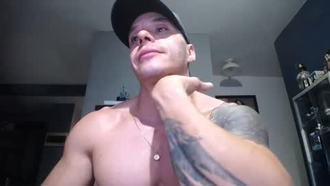 Snapshot of yatho_ chatting on September 18, 12:25 am yahto online show from September 18, 12:25 am