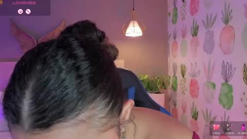 yaya23x online show from July 10, 3:06 pm