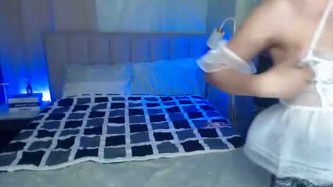 Yazzi online show from October 4, 1:58 am