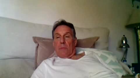 yeah_baby6988 online show from March 16, 12:25 am