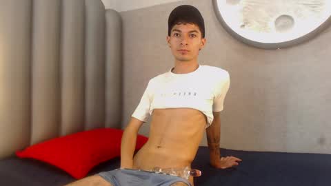 Yeferson online show from May 7, 8:59 pm
