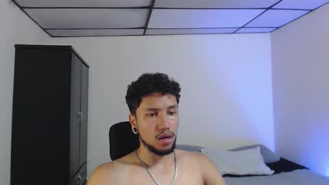 yeff online show from October 11, 6:29 am