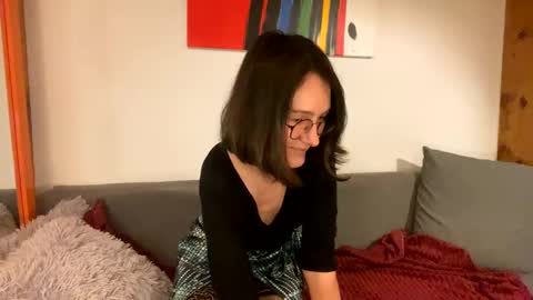 Yekaaoki online show from December 13, 6:16 pm