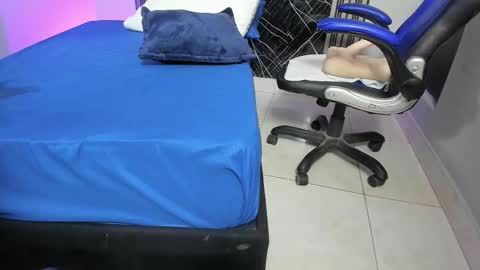 yelena03 online show from March 19, 10:04 pm