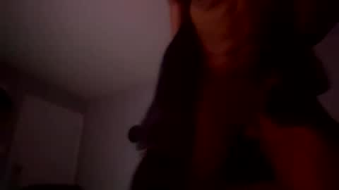 Ella Ts online show from February 1, 2:45 pm