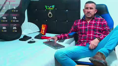 Yeol online show from November 4, 7:59 pm