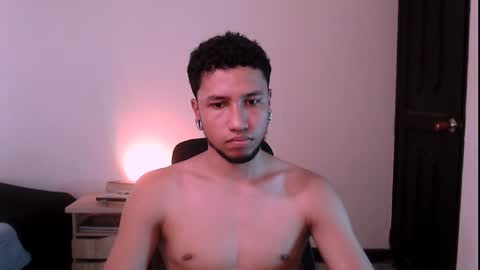 Yeff ind. model  online show from January 31, 6:25 pm