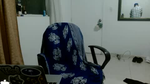 yesplesae online show from January 18, 3:59 am