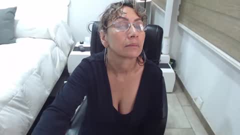 jessy online show from March 8, 12:11 am