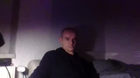 yewloo online show from February 16, 5:11 pm