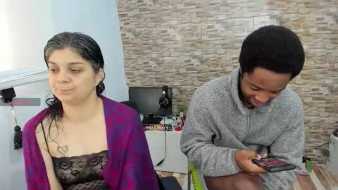 yinyyanghot online show from November 28, 4:25 pm