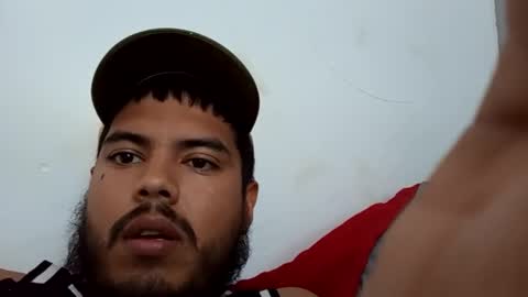yisuscry66 online show from May 26, 7:42 pm