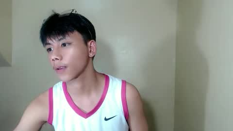 ynotyu online show from November 10, 3:59 pm