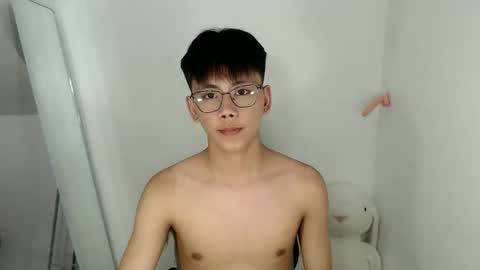 ynotyu online show from June 7, 1:38 pm