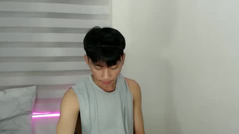 ynotyu online show from October 1, 5:12 pm