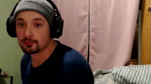 yobleez online show from February 18, 6:02 am