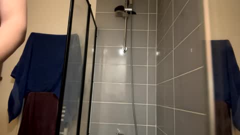 Snapshot of yojojoxxxxx chatting on February 14, 5:46 pm yojojoxxxxx online show from February 14, 5:46 pm