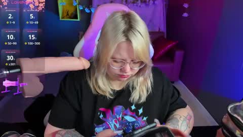 Yoki online show from March 8, 6:39 am