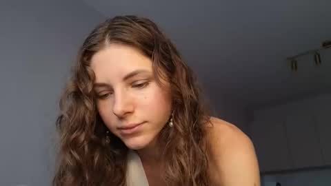 Liliya online show from April 5, 1:52 pm