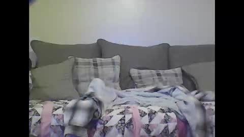 kindahorny online show from November 11, 6:26 am