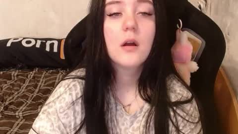 your_8a8y online show from October 30, 8:15 am