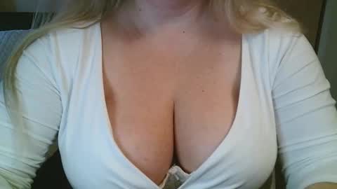 Maria Love online show from March 17, 6:51 am