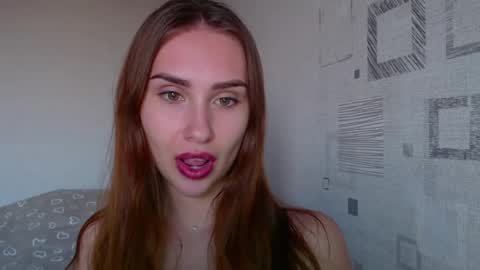 Amelia online show from May 2, 3:29 pm