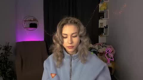 your bunny12 online show from November 14, 6:59 am